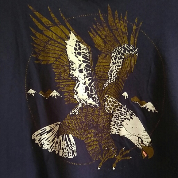 Netted Back Eagle Graphic Tee - Picture 4 of 7